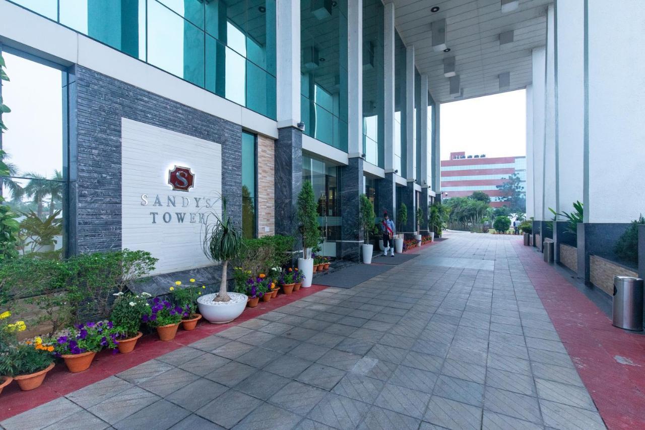 בובנשוואר Hotel Sandy'S Tower מראה חיצוני תמונה