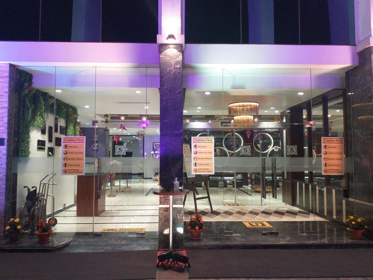 בובנשוואר Hotel Sandy'S Tower מראה חיצוני תמונה